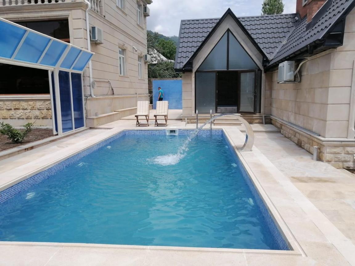 Viva Hotel Gabala With Outdoor Pool ,Sauna And Waterfall Buitenkant foto